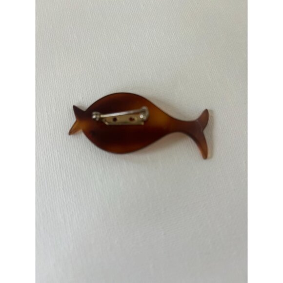 Vintage Bakelite Fish-Shaped Brown Tortoise Shell Style Brooch Pin - Picture 5 of 5